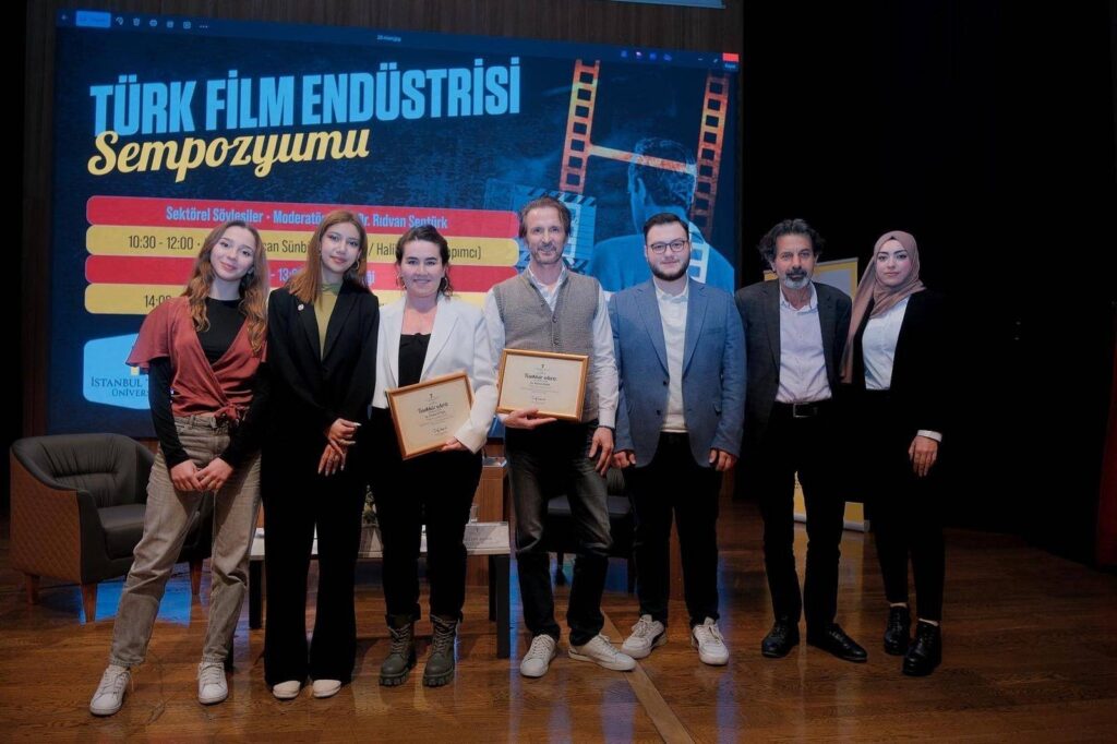 pandemide sinemadan kacan izleyici geri gelmedi Yd83SiII