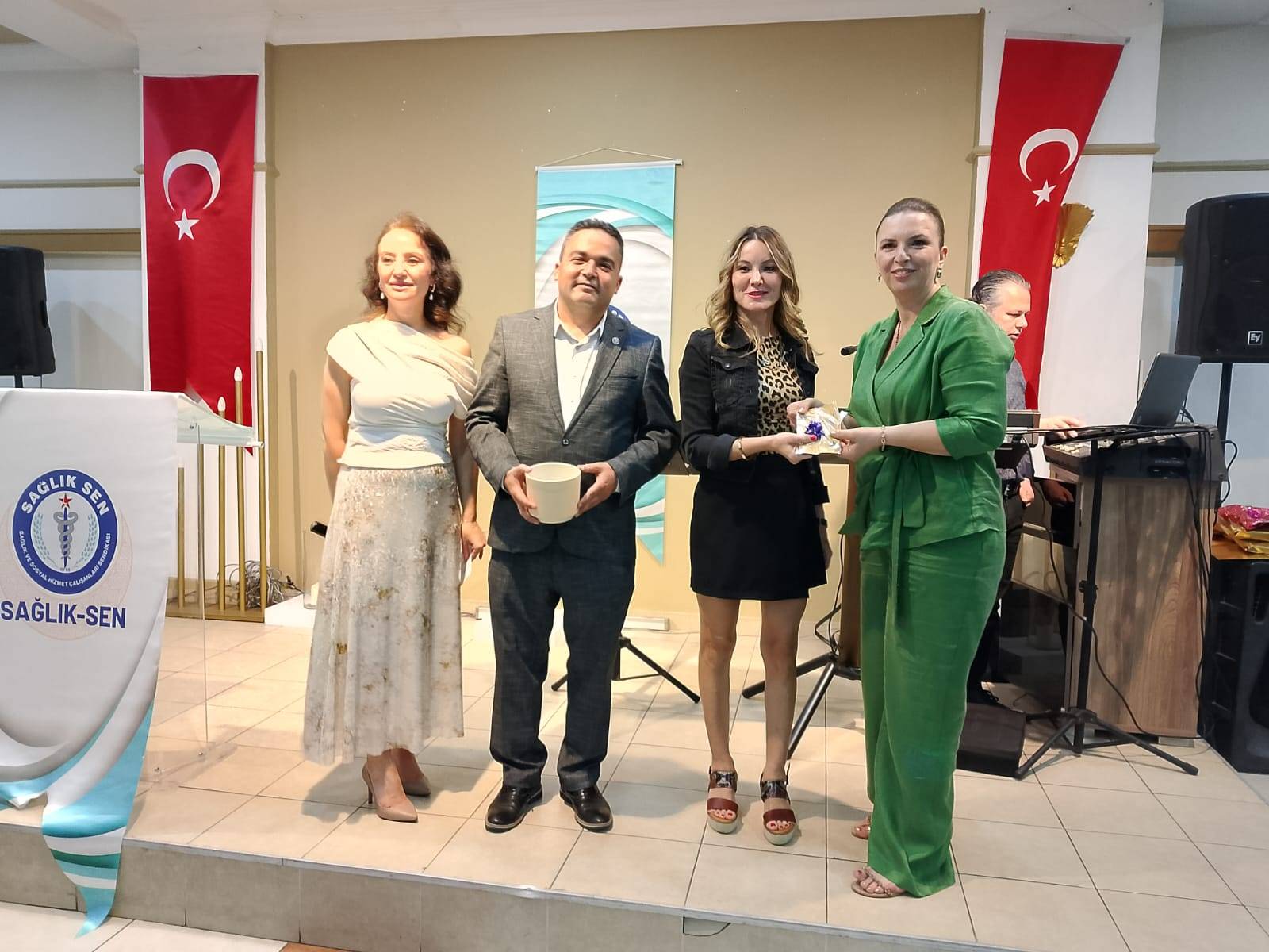 saglik sen 2 nolu subeden hemsireler ve ebeler haftasi moral gunu kutlamasi 1