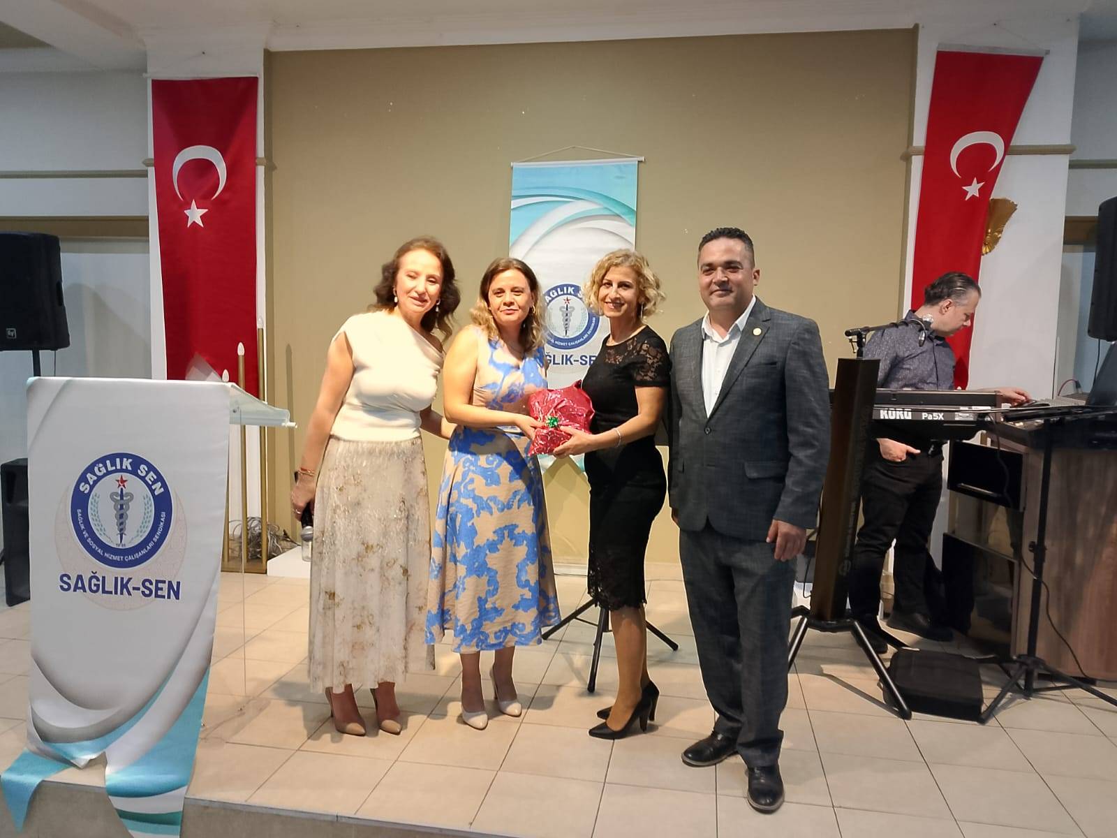 saglik sen 2 nolu subeden hemsireler ve ebeler haftasi moral gunu kutlamasi 3 W5qAtE8f