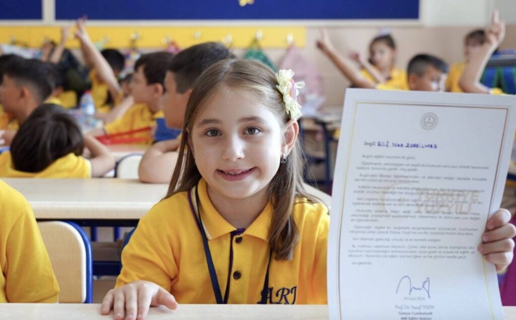 karneler alindi tatil basladi k8ChJnCe