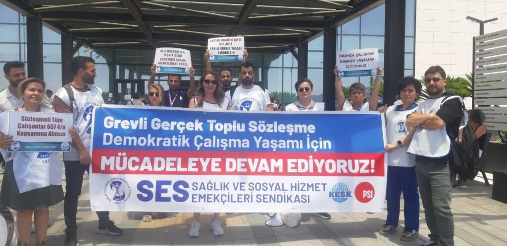 sesten saglik emekcileri icin 13 maddelik talep fPUvA48G