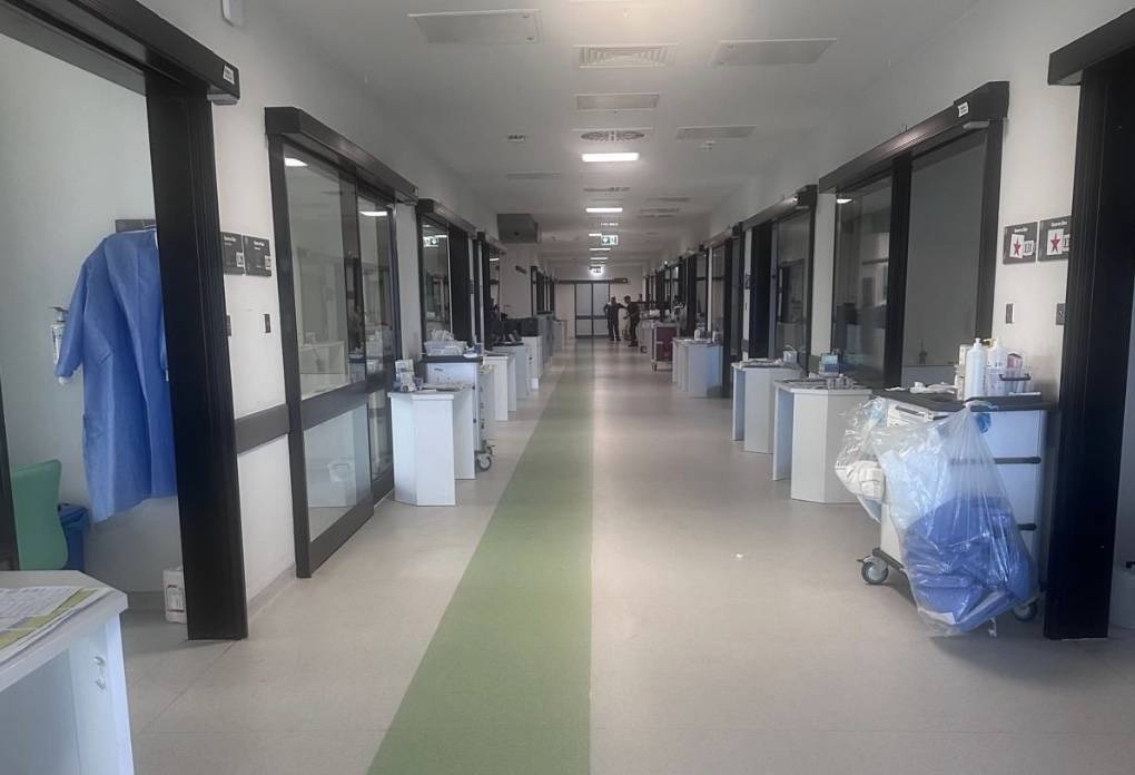 bayrakli sehir hastanesinde hala hemsirelere sandalye yok 8QUZCPJm