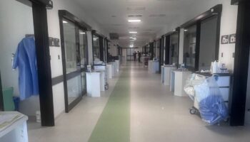 izmir bayrakli sehir hastanesinde akil almaz olay 2DbrQPk4