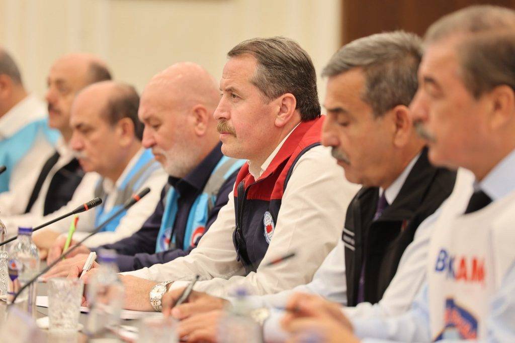 memur zammi son dakika taban maasa 5 bin tl zam KzHmY7X6