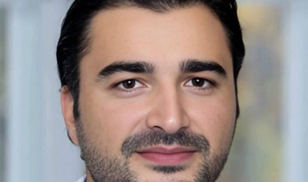 turk doktor caglayan demirelden kalp cerrahisinde tarihi basari xizF3AQ2
