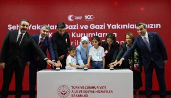 kamuda 51 bin 359 sehit yakini gazi ve gazi yakini istihdam edildi bvyQNc6n
